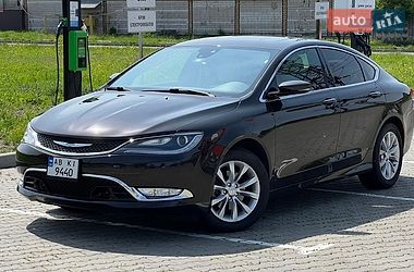 Седан Chrysler 200 2014 в Києві