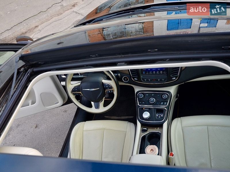 Седан Chrysler 200 2014 в Києві