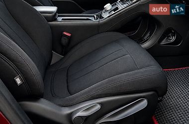 Седан Chrysler 200 2015 в Черновцах