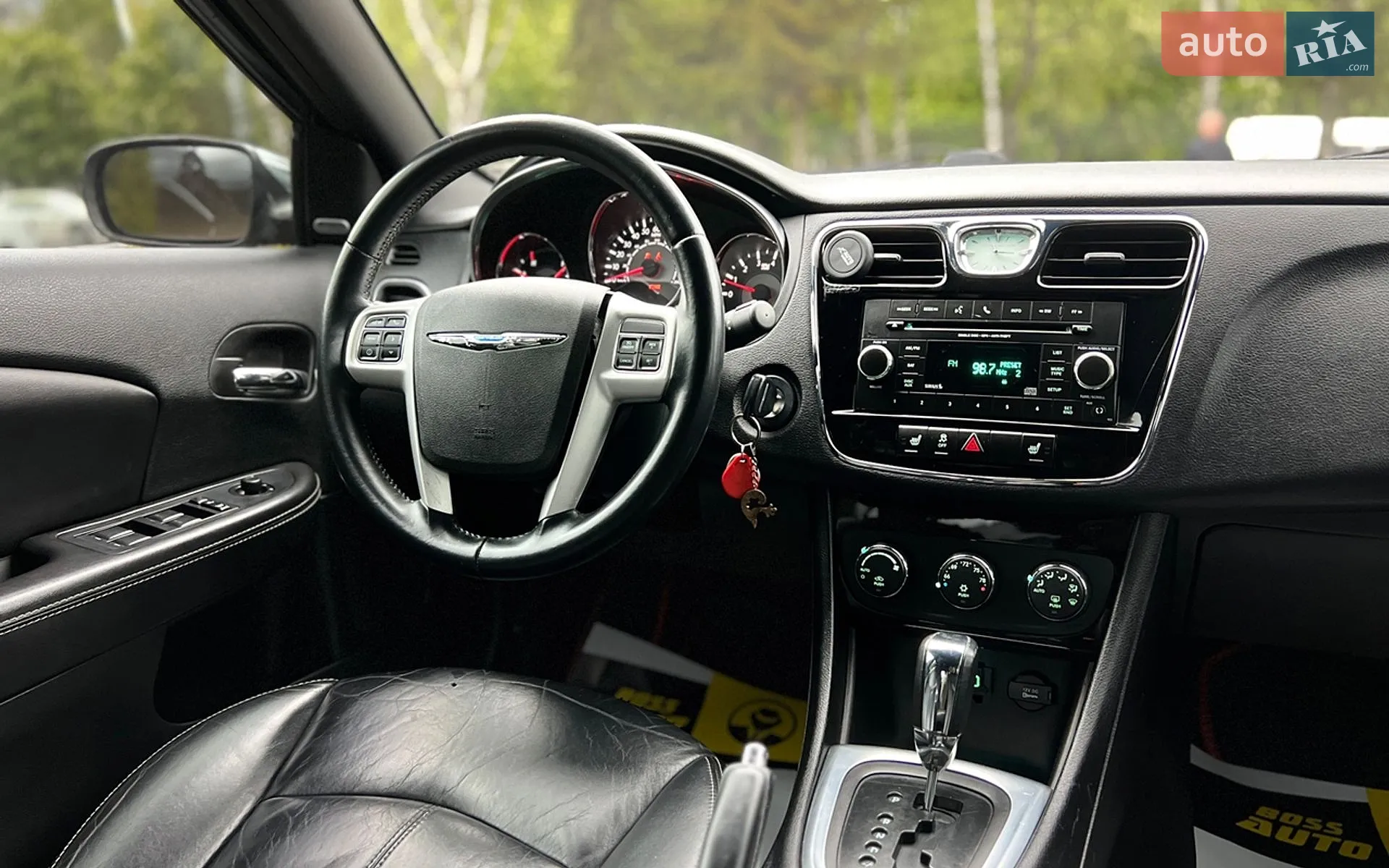 2013 Chrysler 200 - мініатюра 17