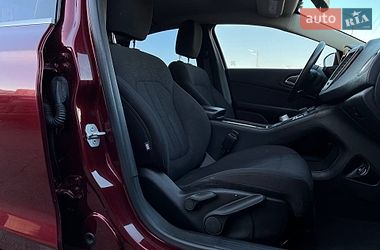 Седан Chrysler 200 2015 в Киеве