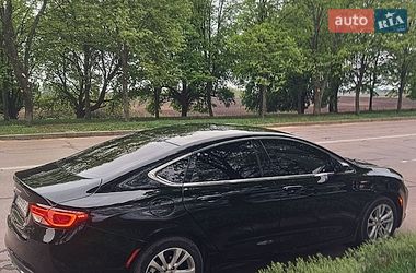 Седан Chrysler 200 2015 в Сумах
