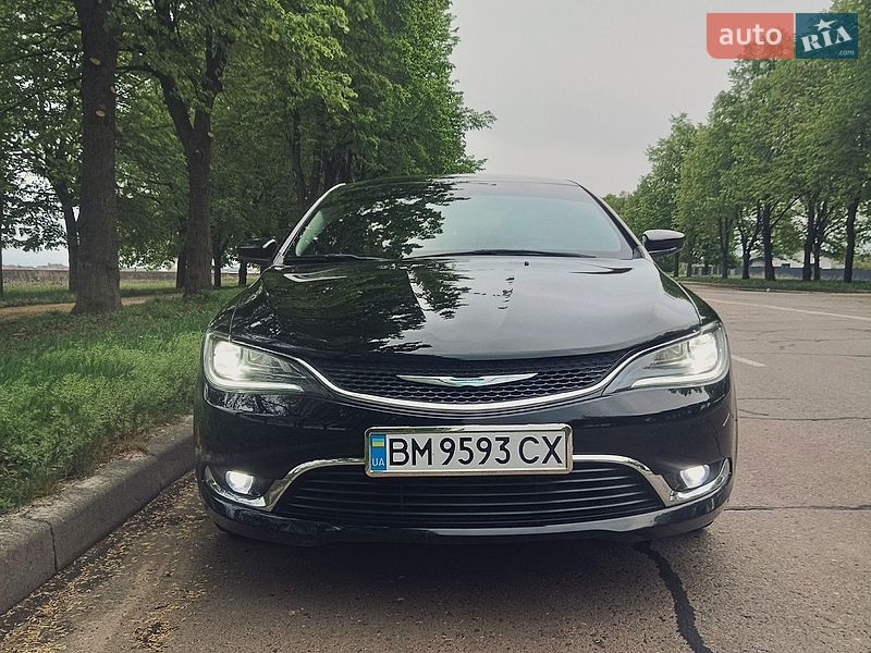 Седан Chrysler 200 2015 в Сумах