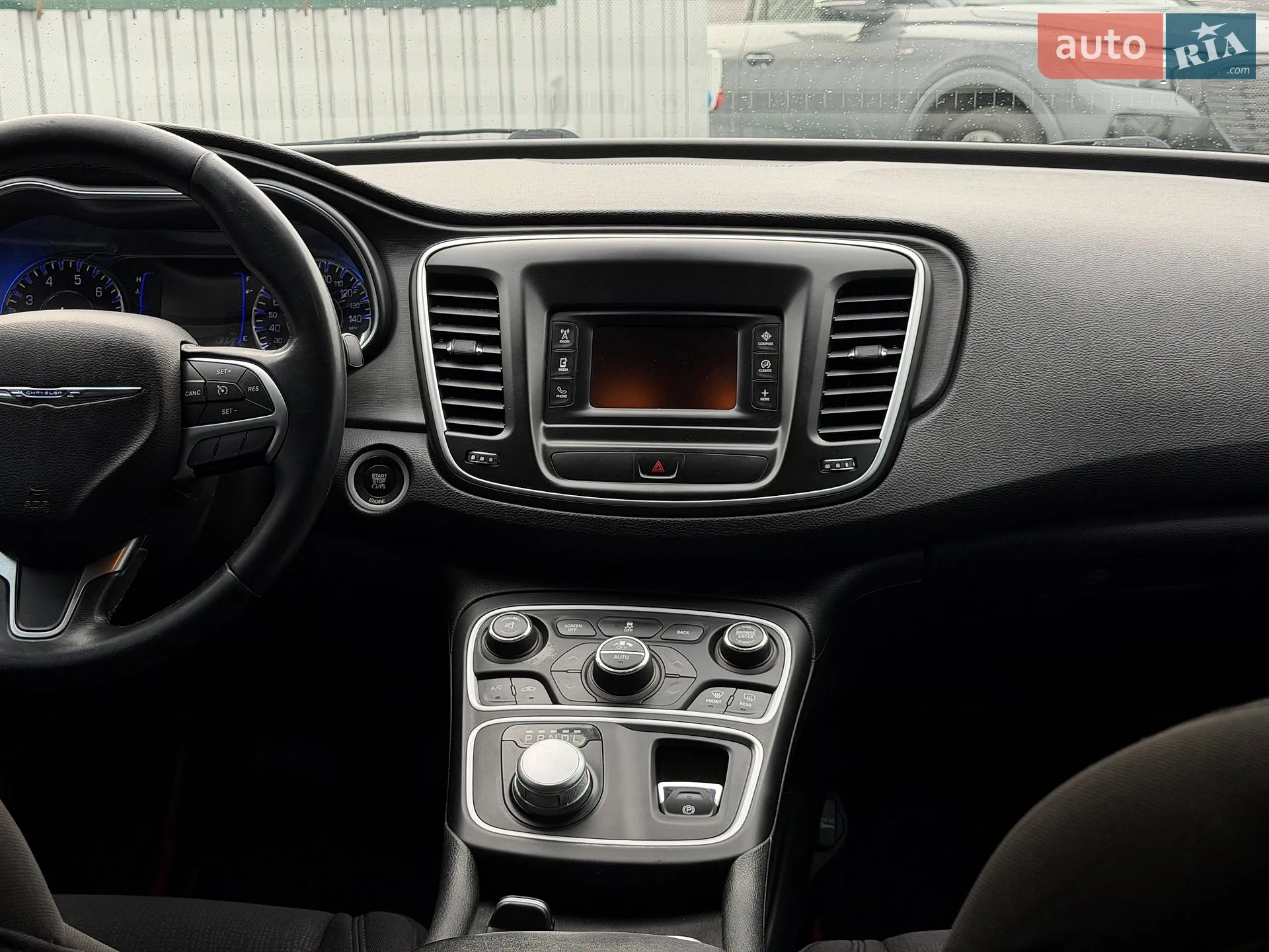 2014 Chrysler 200 - мініатюра 23