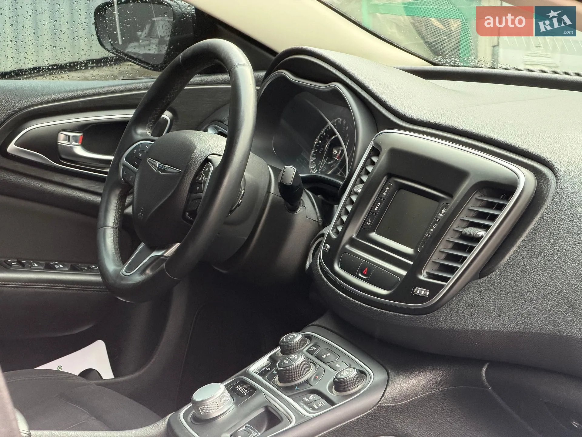 2014 Chrysler 200 - мініатюра 29