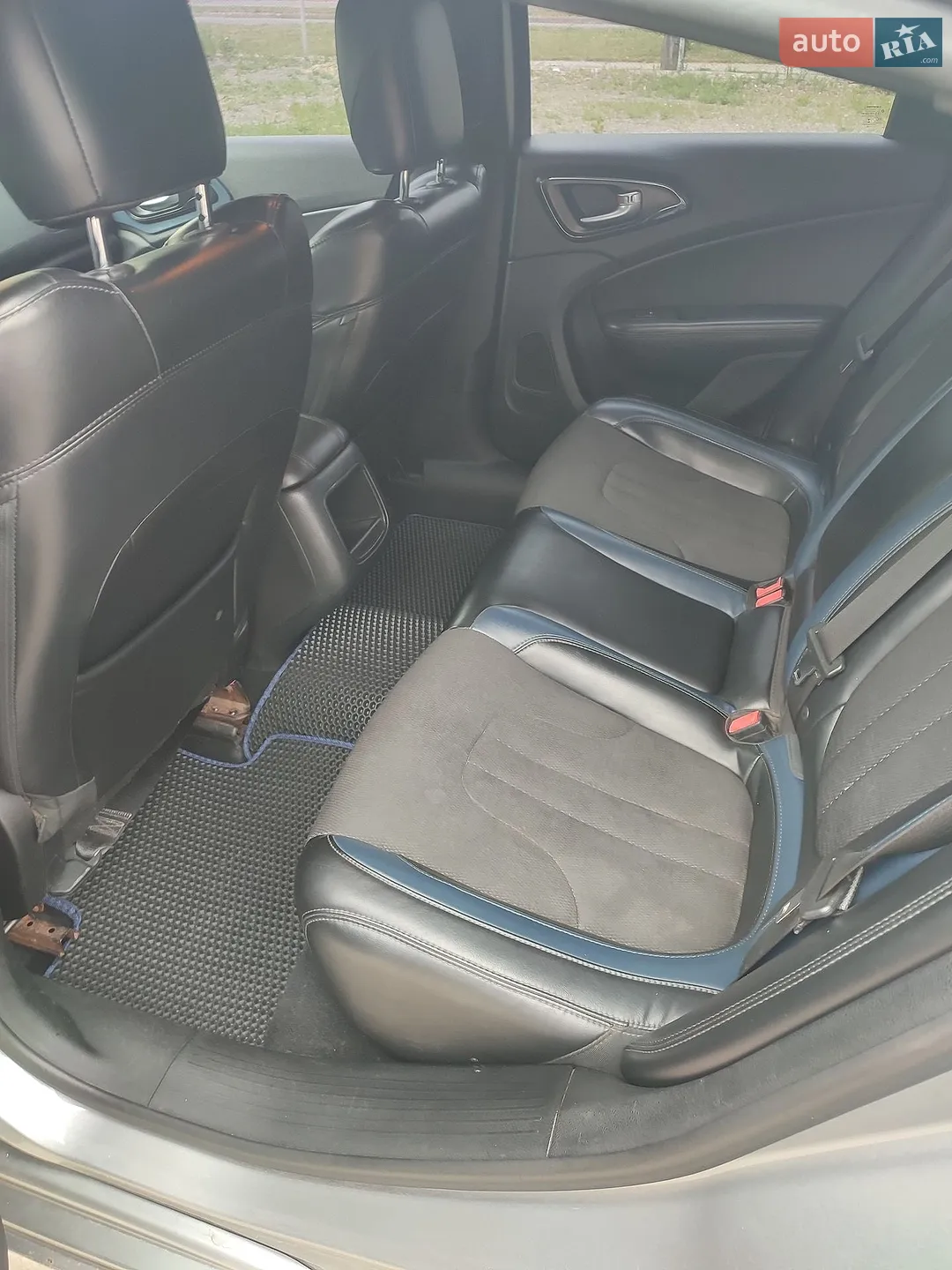 2015 Chrysler 200 - мініатюра 17