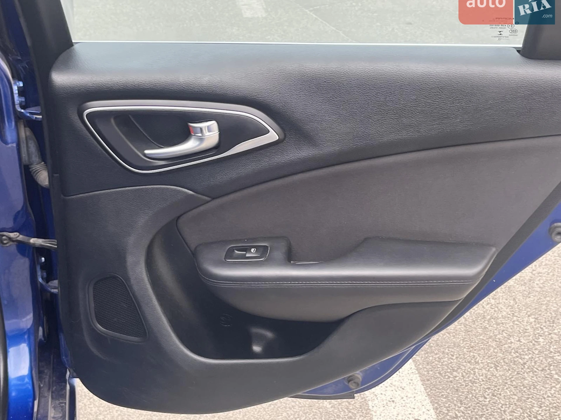2015 Chrysler 200 - мініатюра 26
