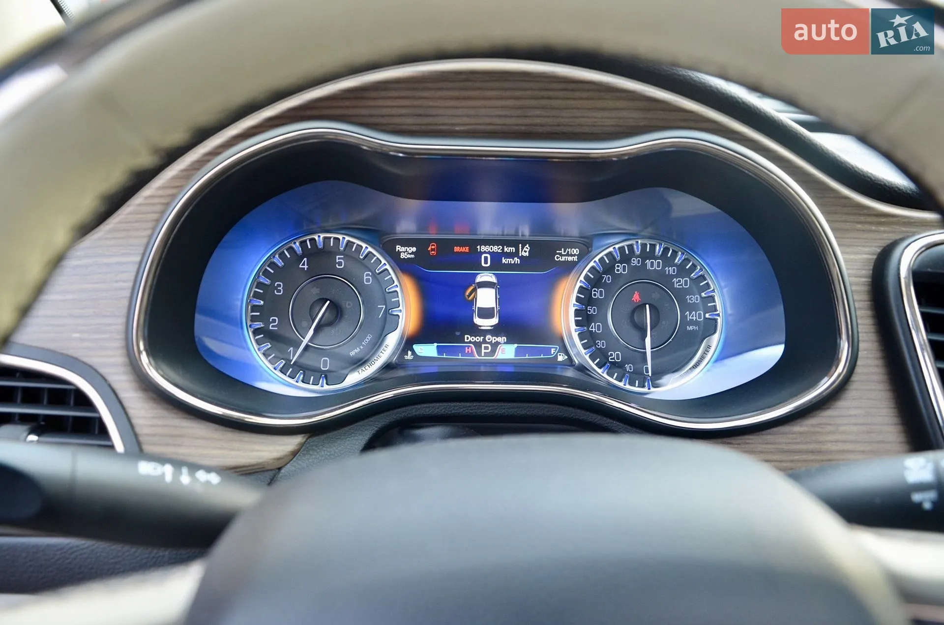 2014 Chrysler 200 - мініатюра 25
