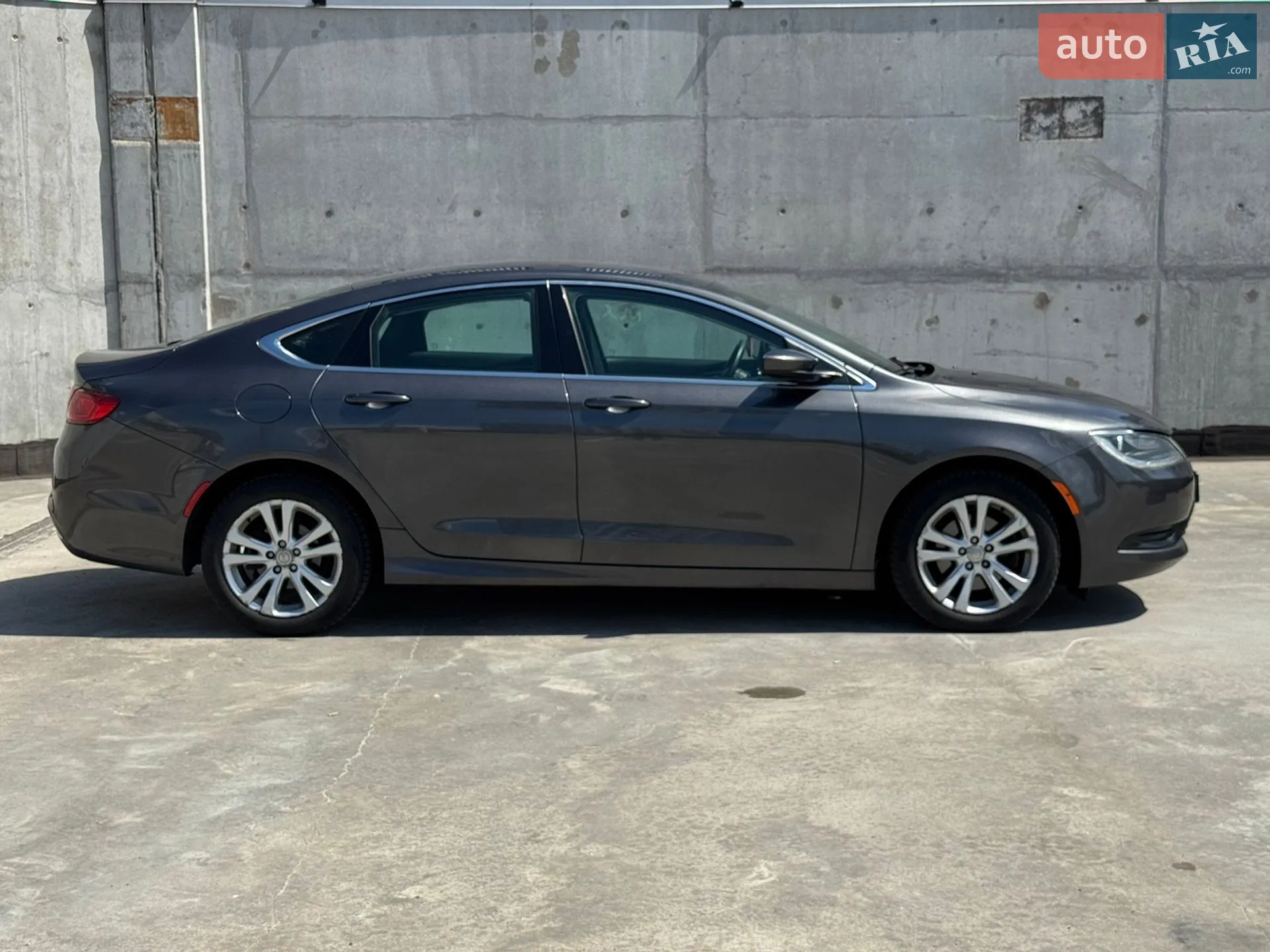 2016 Chrysler 200 - мініатюра 7