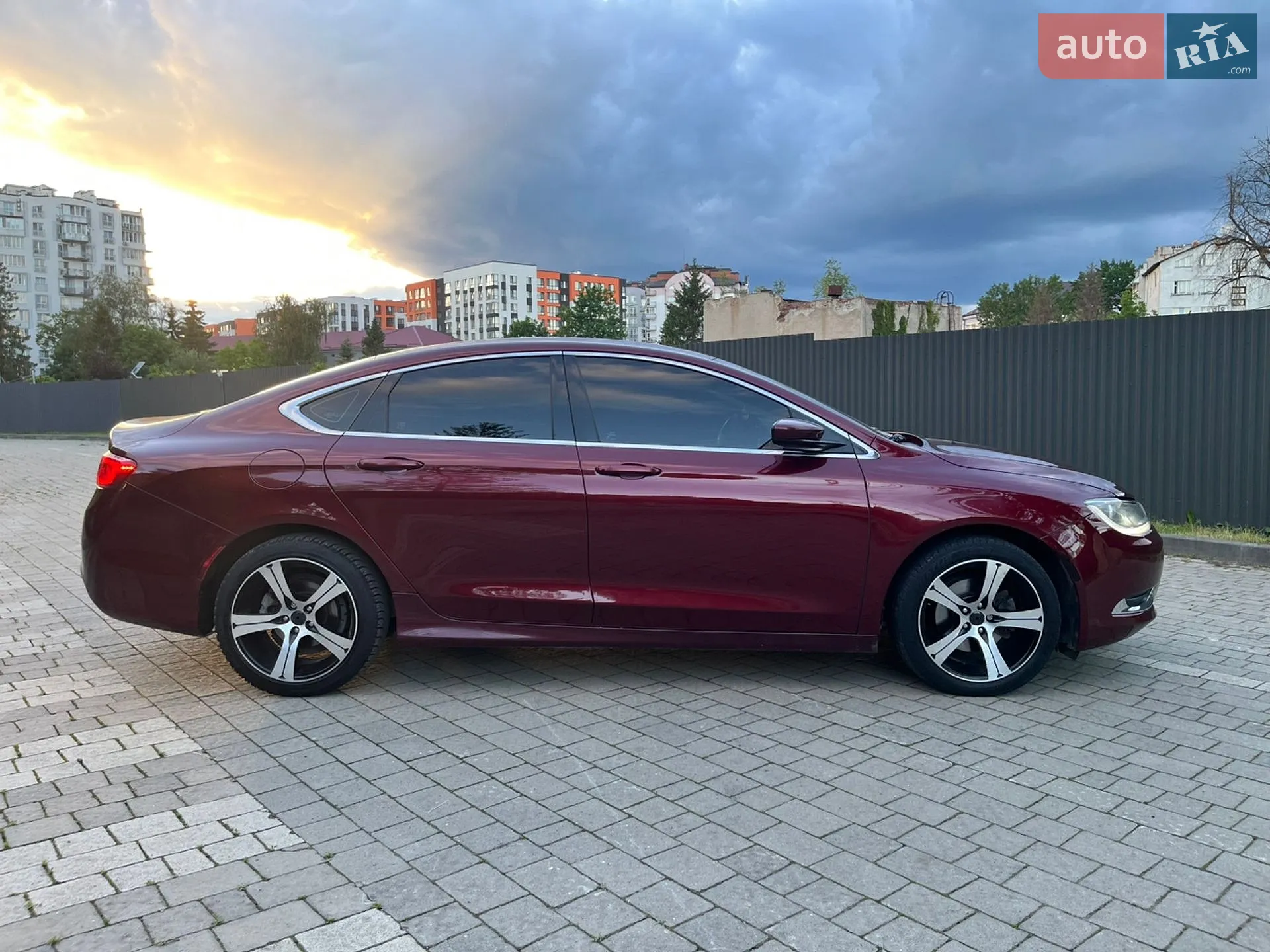 2015 Chrysler 200 - мініатюра 4