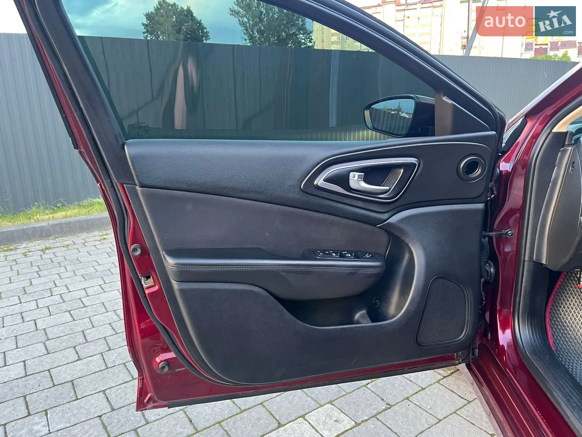2015 Chrysler 200 - мініатюра 68