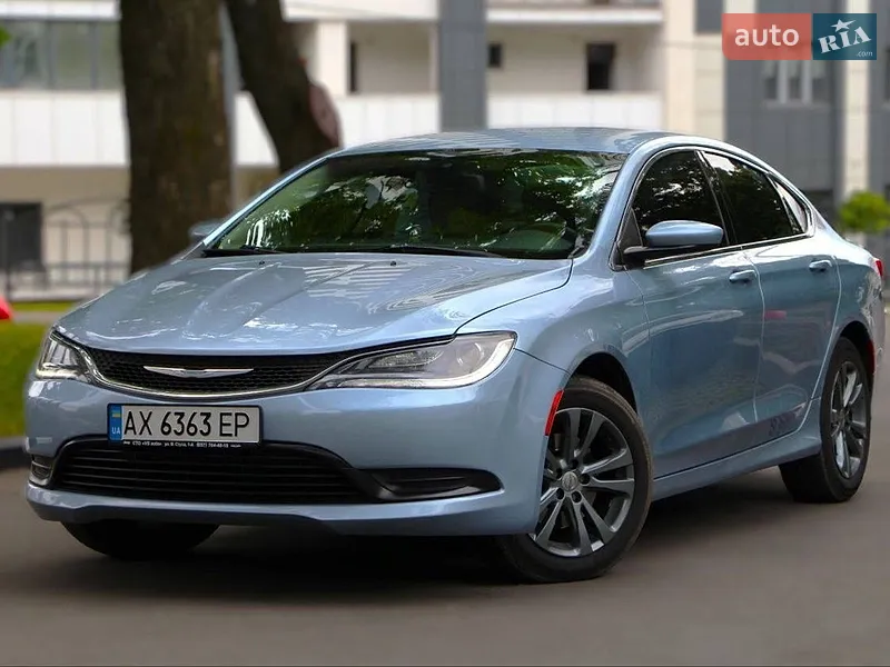 Chrysler 200 2015 VIN 1C3CCCAB2FN659588 фото оголошення 12 з 38