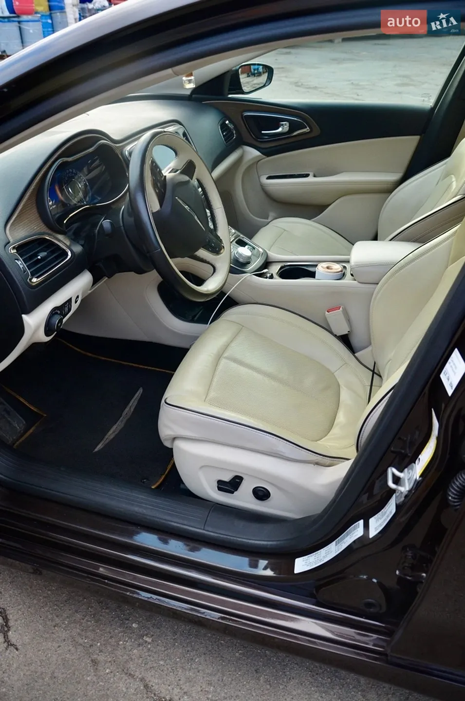 2014 Chrysler 200 - мініатюра 18
