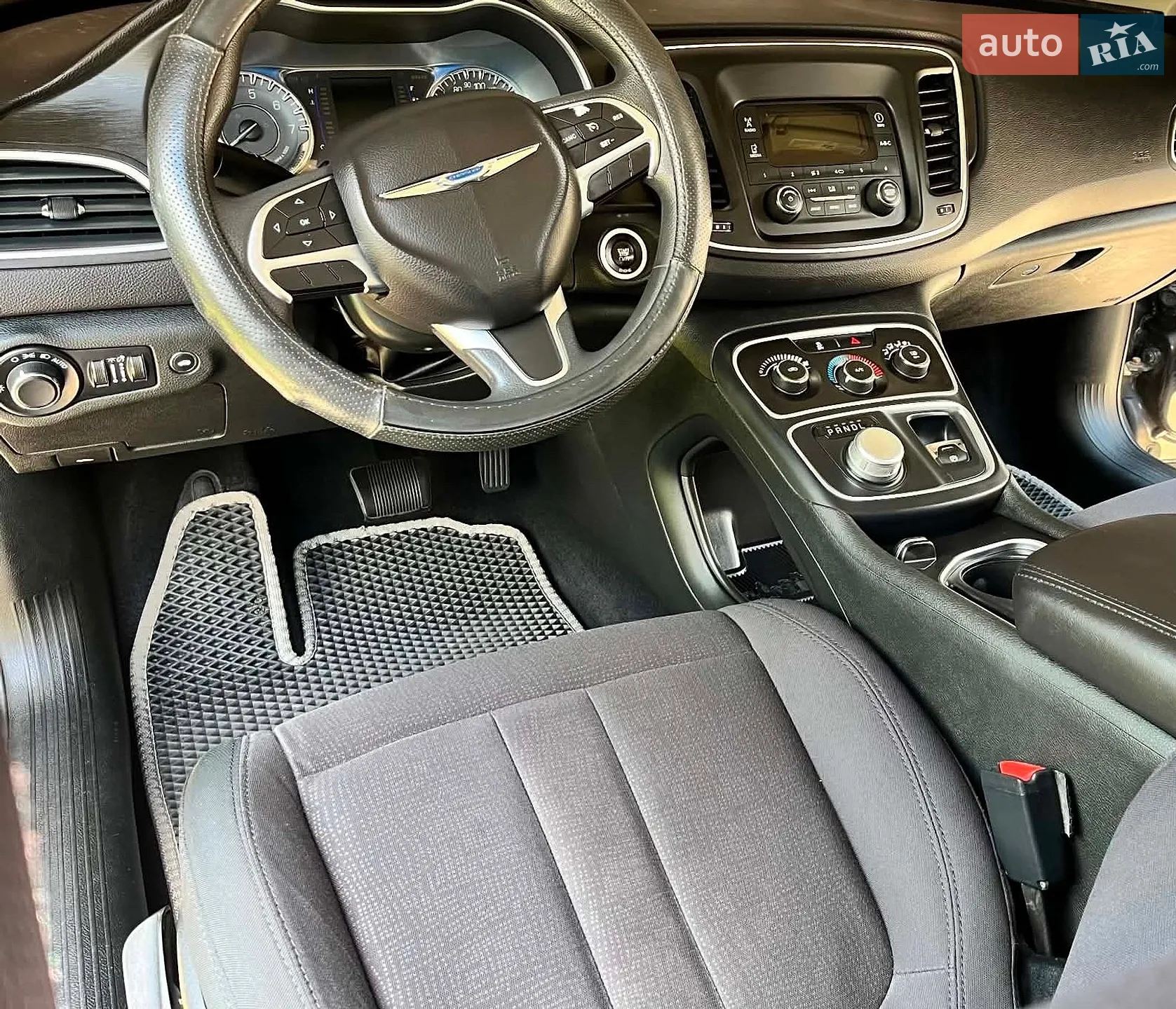 2014 Chrysler 200 - мініатюра 6
