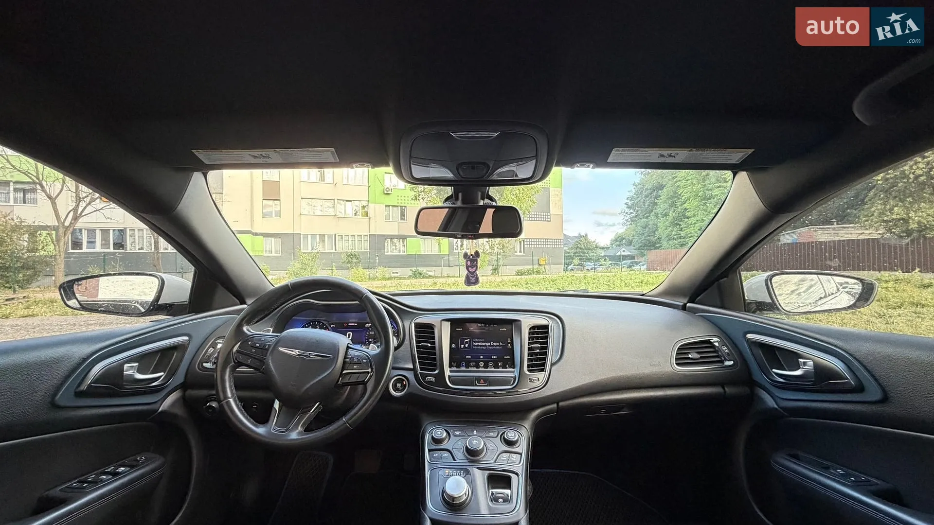 2015 Chrysler 200 - мініатюра 17