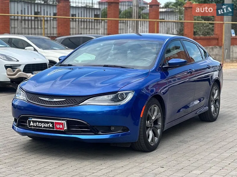 Chrysler 200 2015