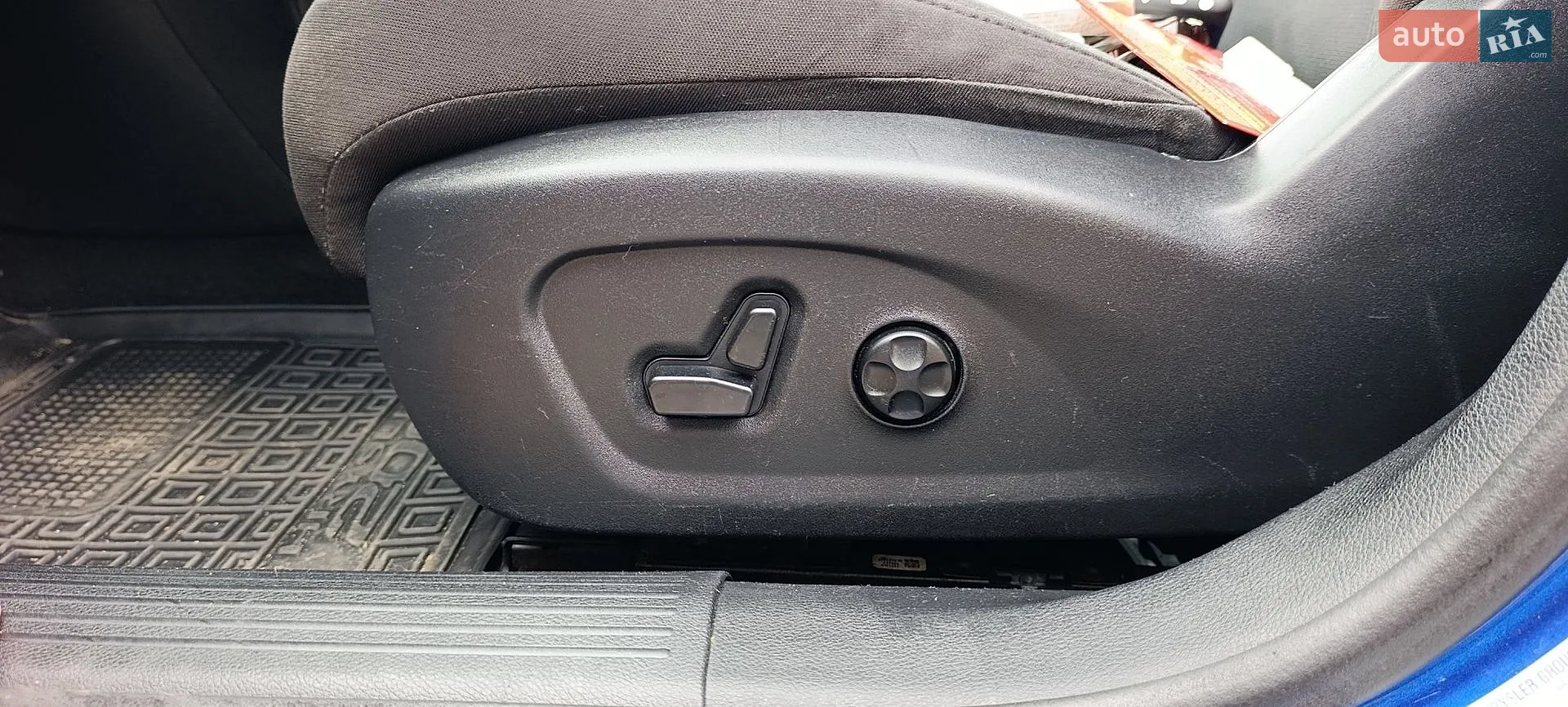 2014 Chrysler 200 - мініатюра 22