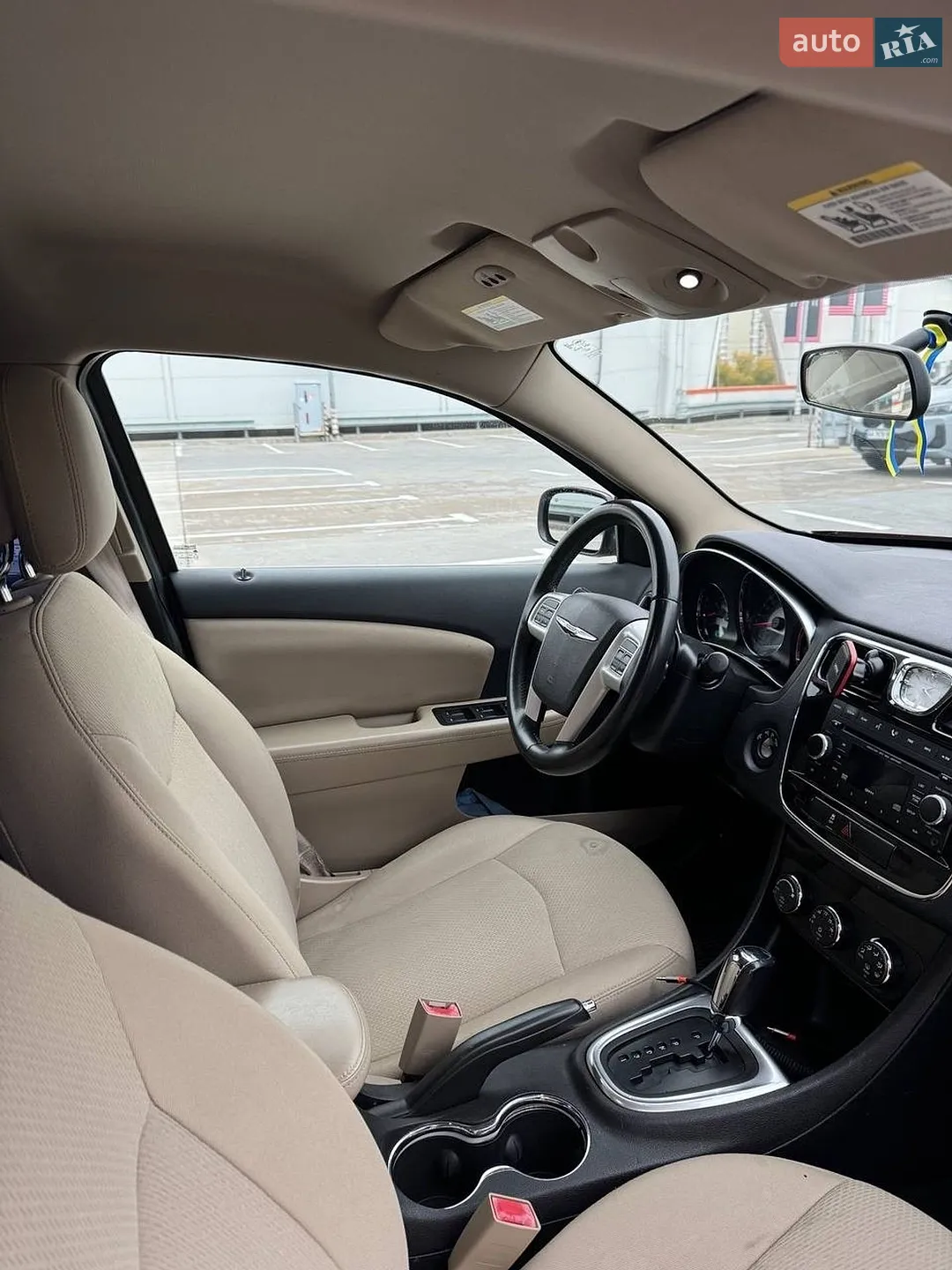 2012 Chrysler 200 - мініатюра 2