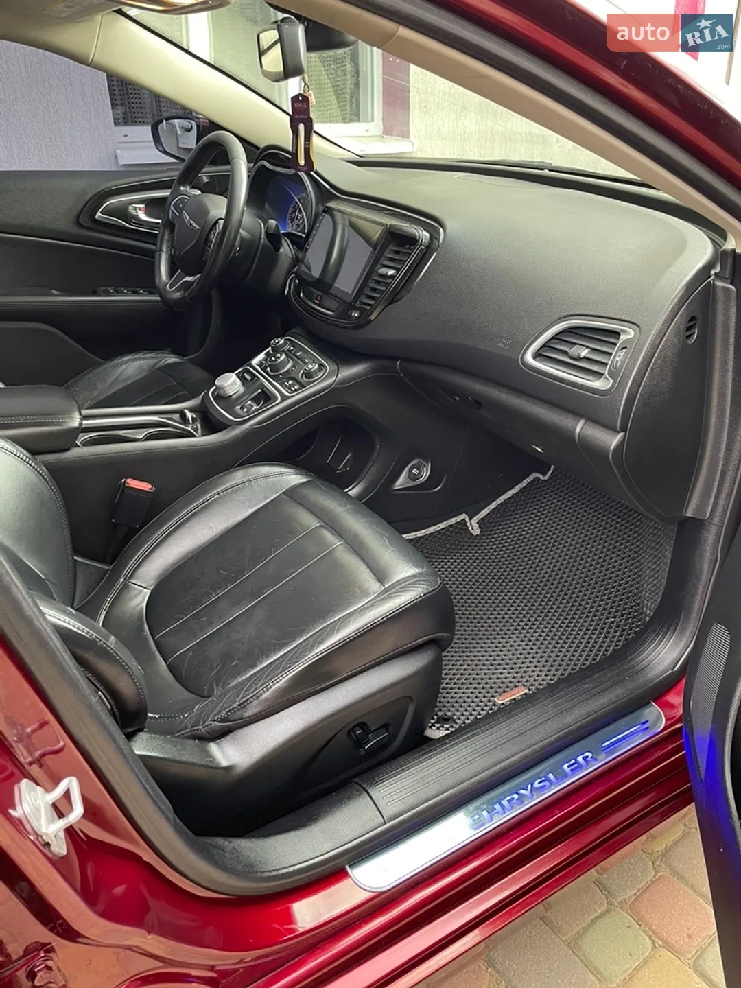 2014 Chrysler 200 - мініатюра 7
