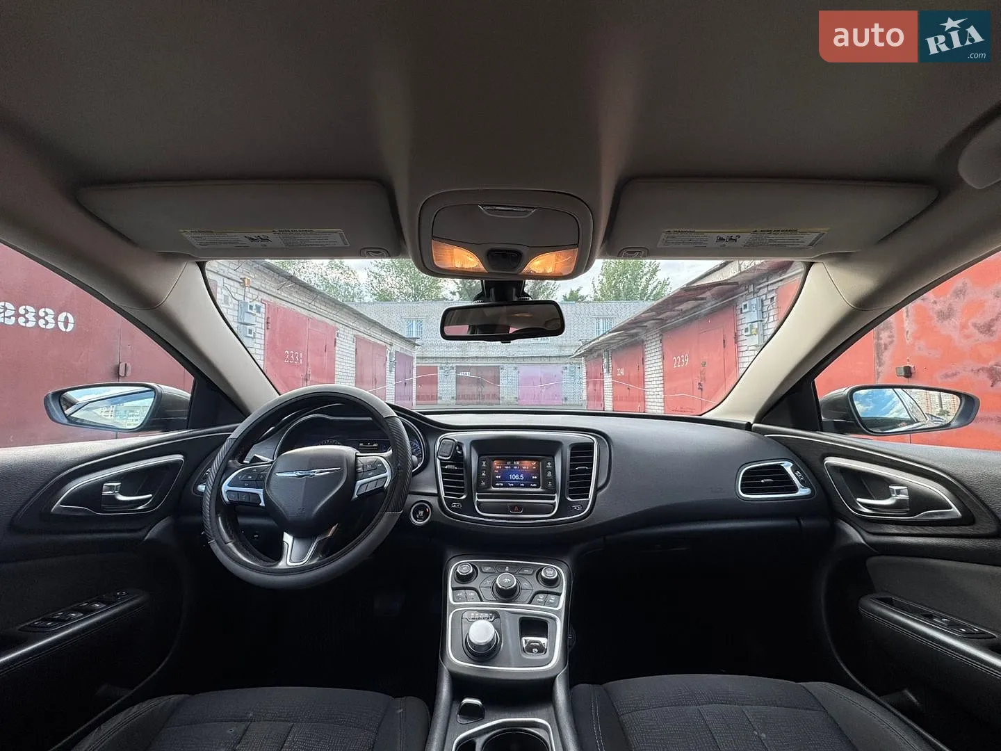 2016 Chrysler 200 - мініатюра 25