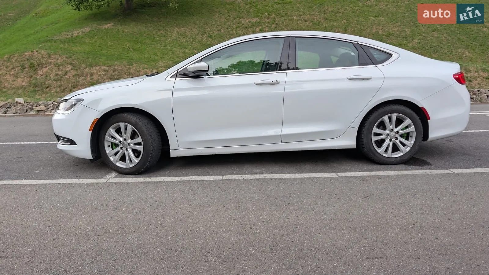 2015 Chrysler 200 - мініатюра 2