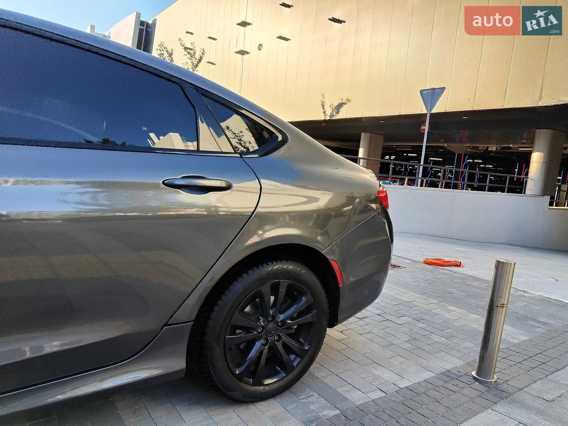 2014 Chrysler 200 - мініатюра 9