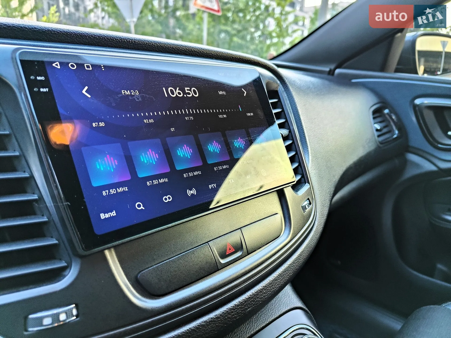 2014 Chrysler 200 - мініатюра 42