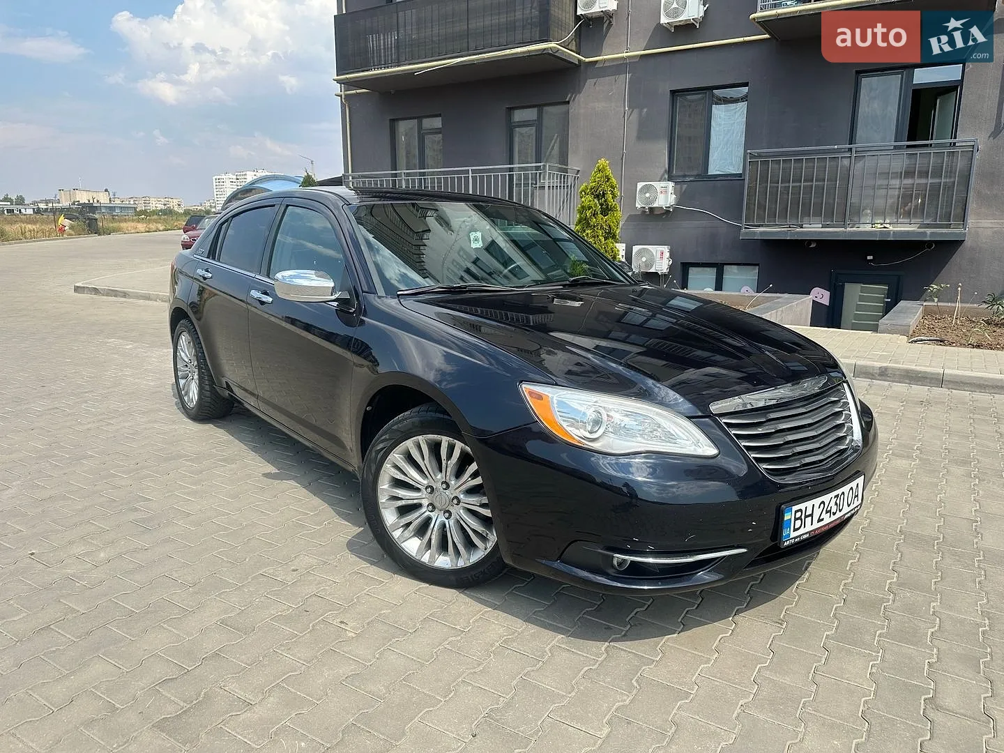 2011 Chrysler 200 - мініатюра 8