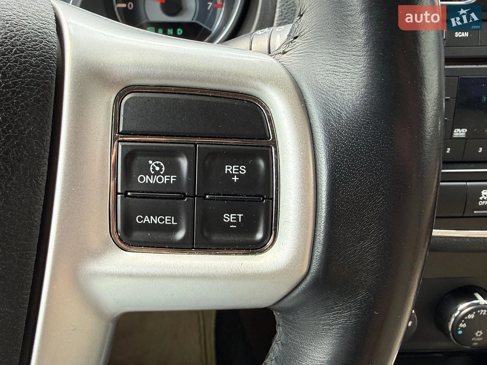2012 Chrysler 200 - мініатюра 22
