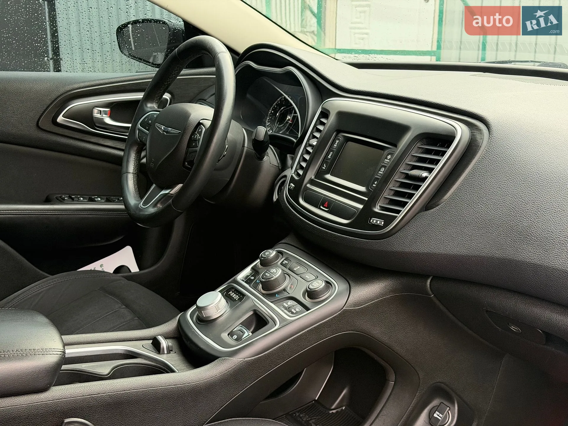 2014 Chrysler 200 - мініатюра 31