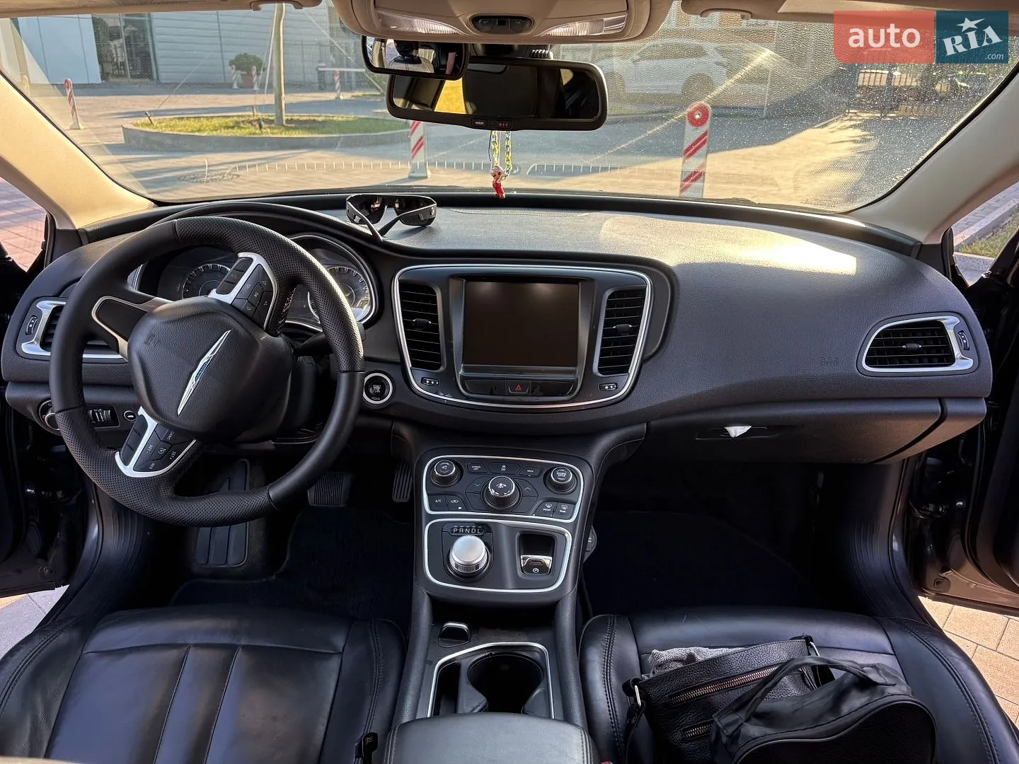 2016 Chrysler 200 - мініатюра 15