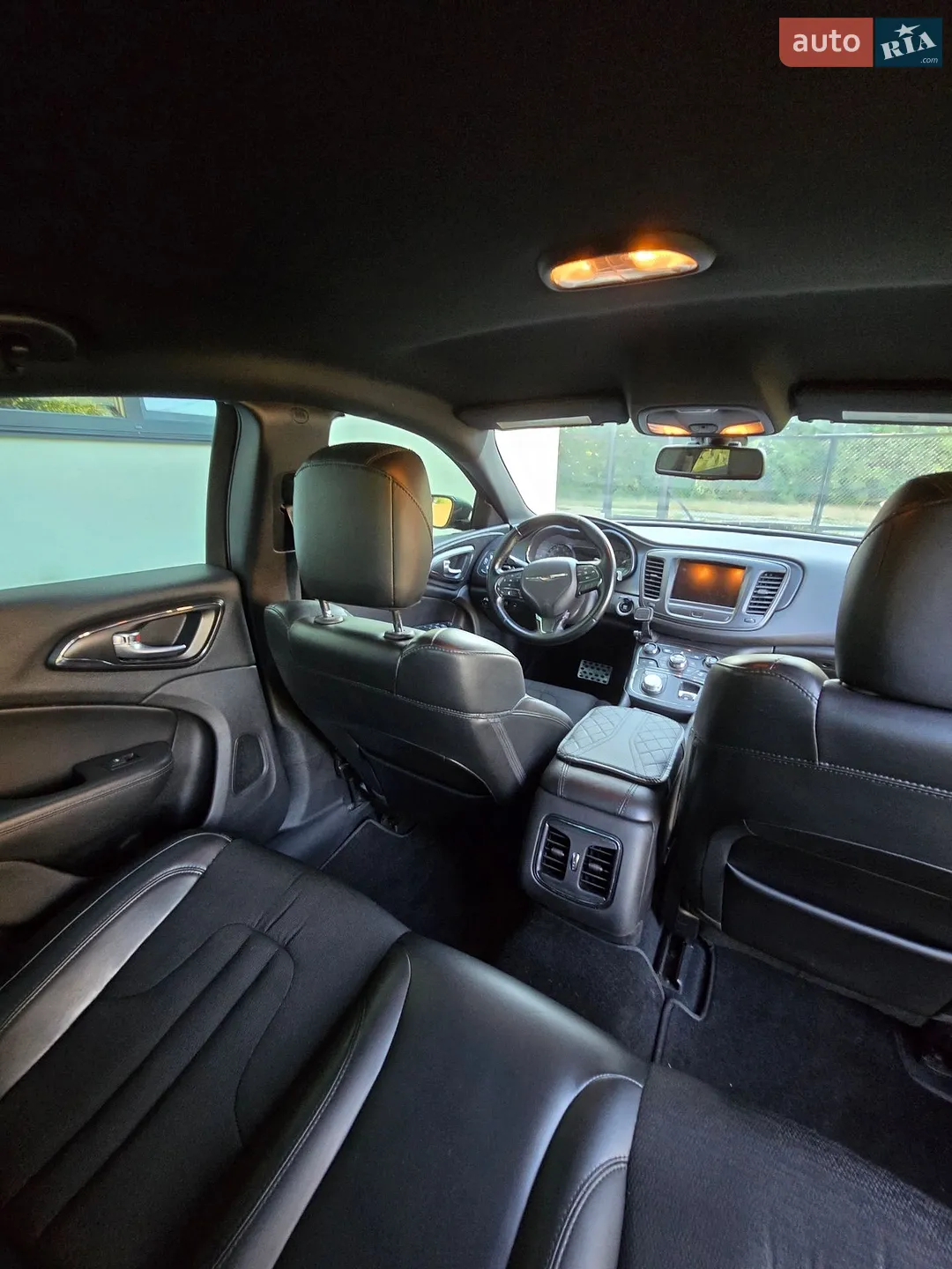 2016 Chrysler 200 - мініатюра 5