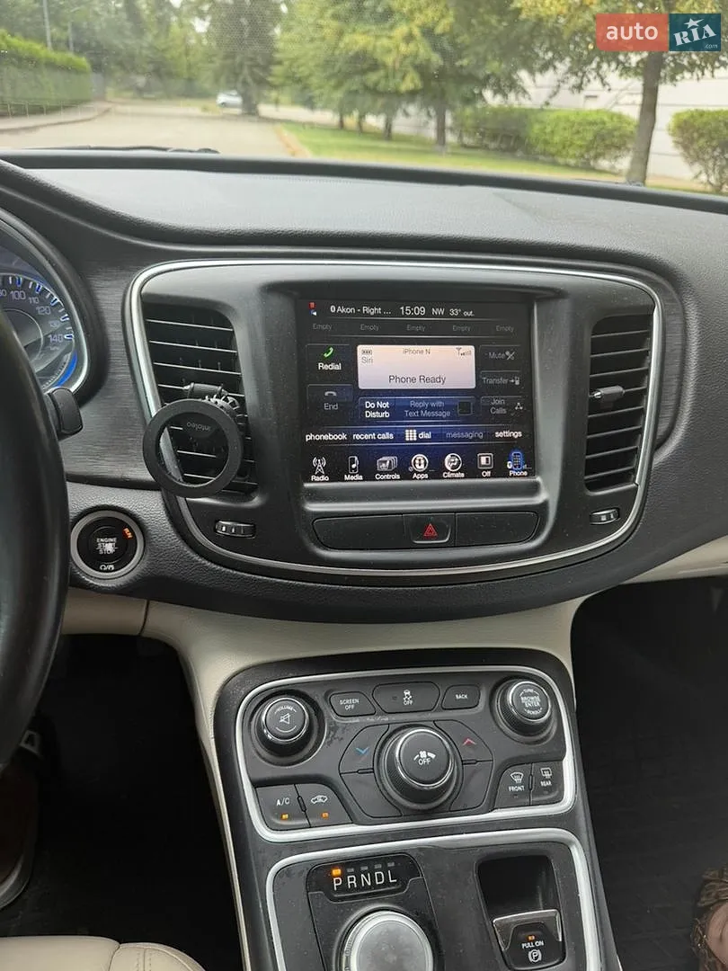 2016 Chrysler 200 - мініатюра 9