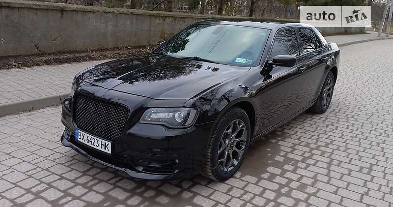 Седан Chrysler 300 S 2015 в 