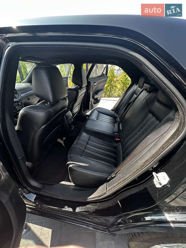 Седан Chrysler 300 S 2015 в Ковеле