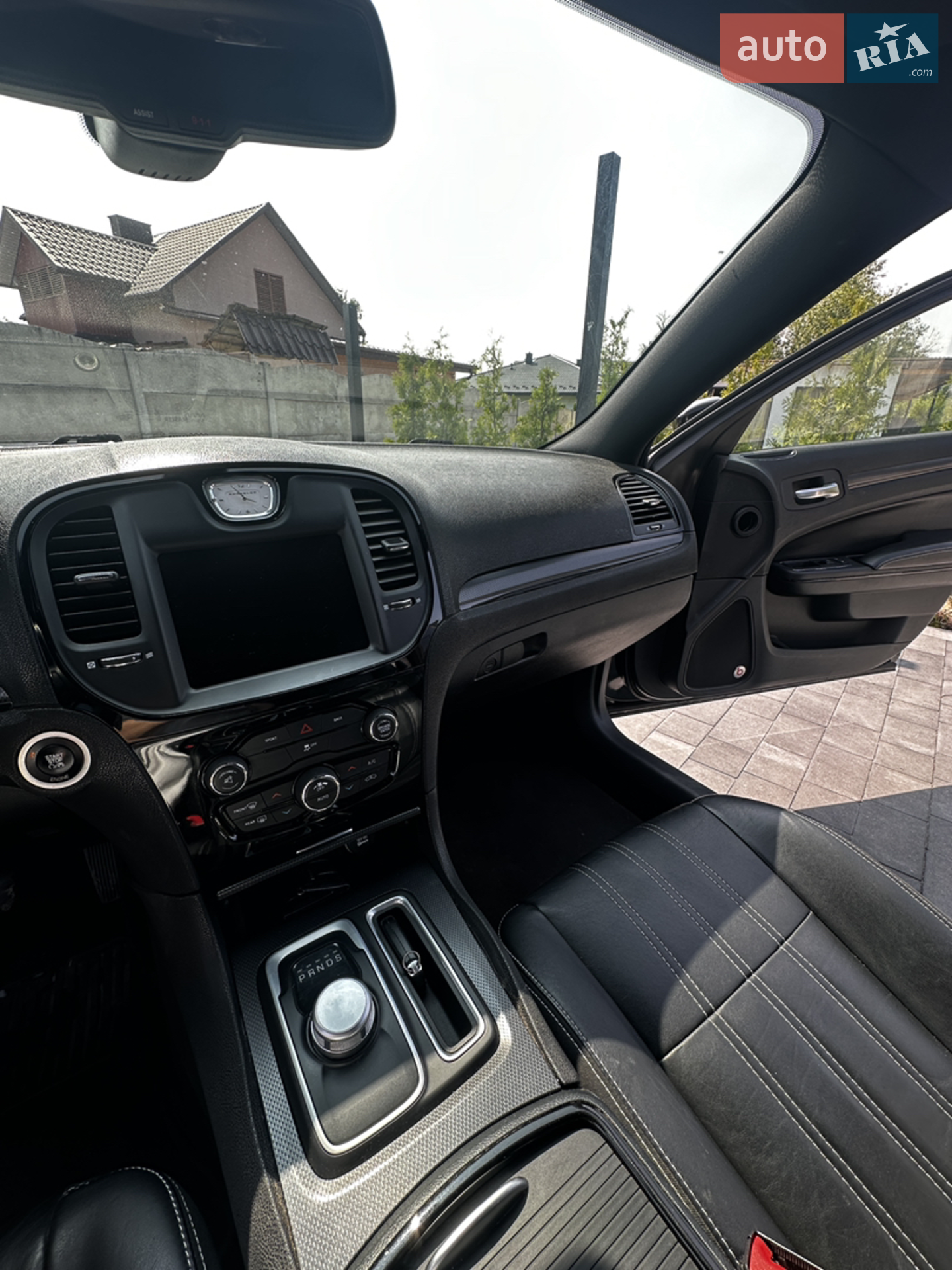 2015 Chrysler 300 - мініатюра 23