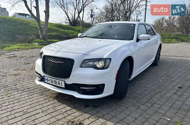 Седан Chrysler 300 S 2022 в Одессе