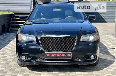 Седан Chrysler 300 2014 в Києві