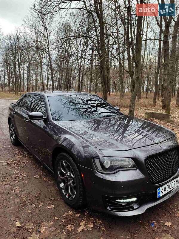 Chrysler 300 2016