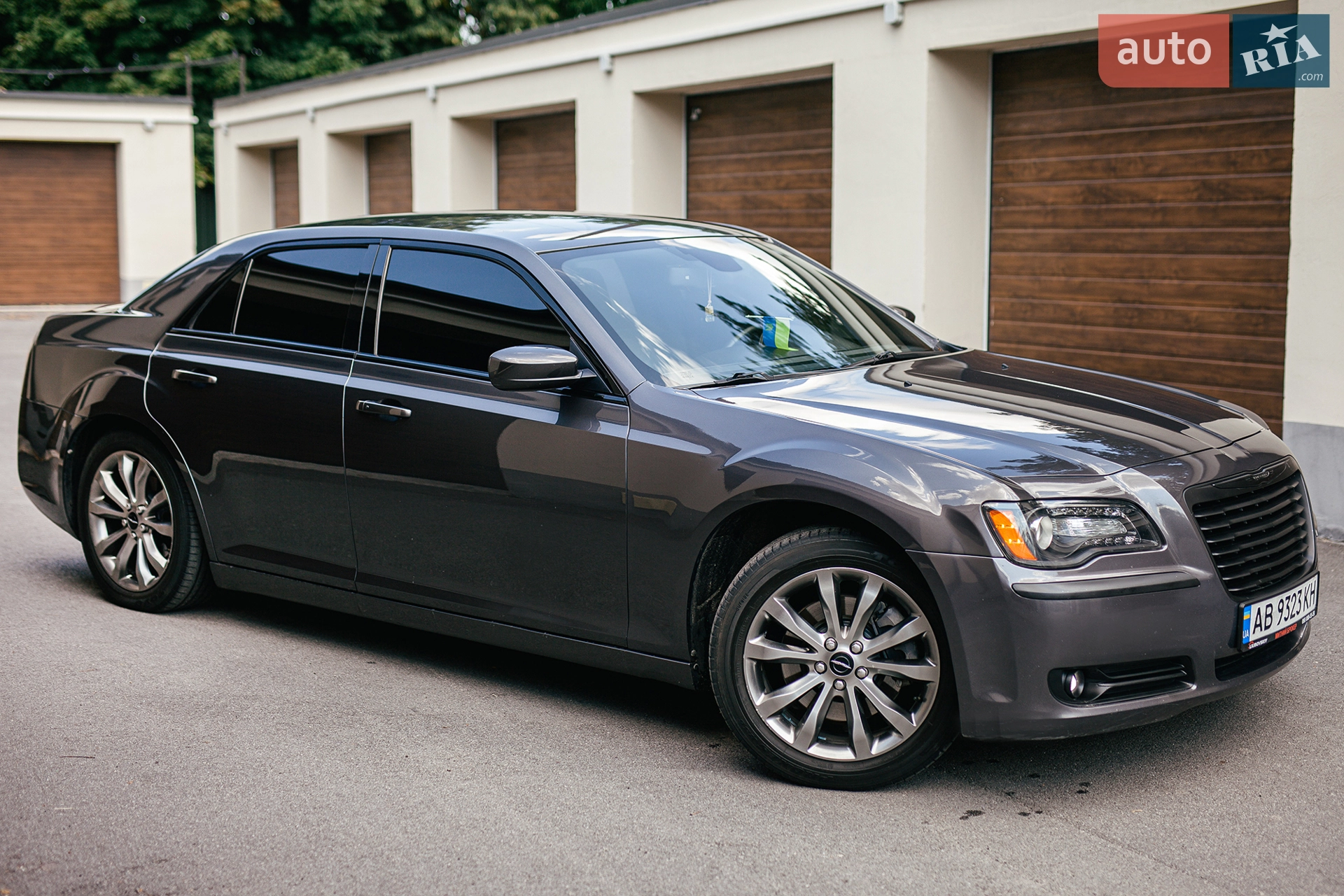2014 Chrysler 300 - мініатюра 9