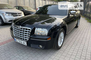 Седан Chrysler 300 2010 в Запорожье