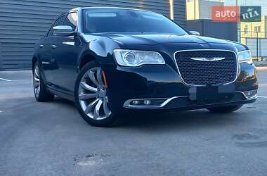 Седан Chrysler 300 2017 в Києві