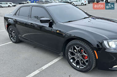 Седан Chrysler 300 2016 в 