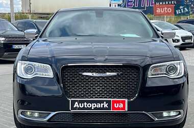 Седан Chrysler 300 2018 в 