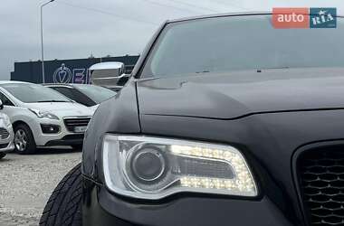 Седан Chrysler 300 2018 в 
