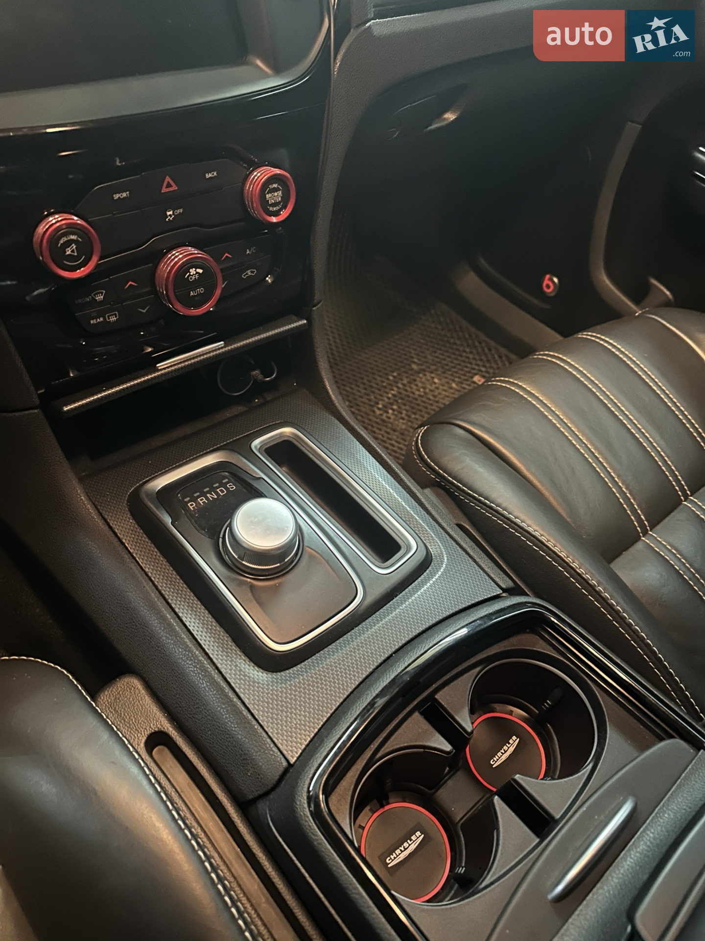 2016 Chrysler 300 - мініатюра 15