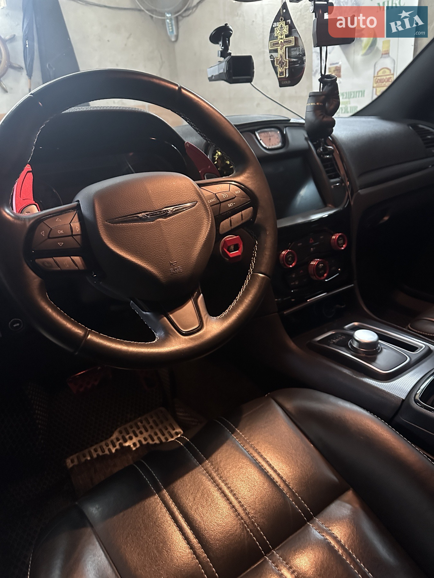 2016 Chrysler 300 - мініатюра 16