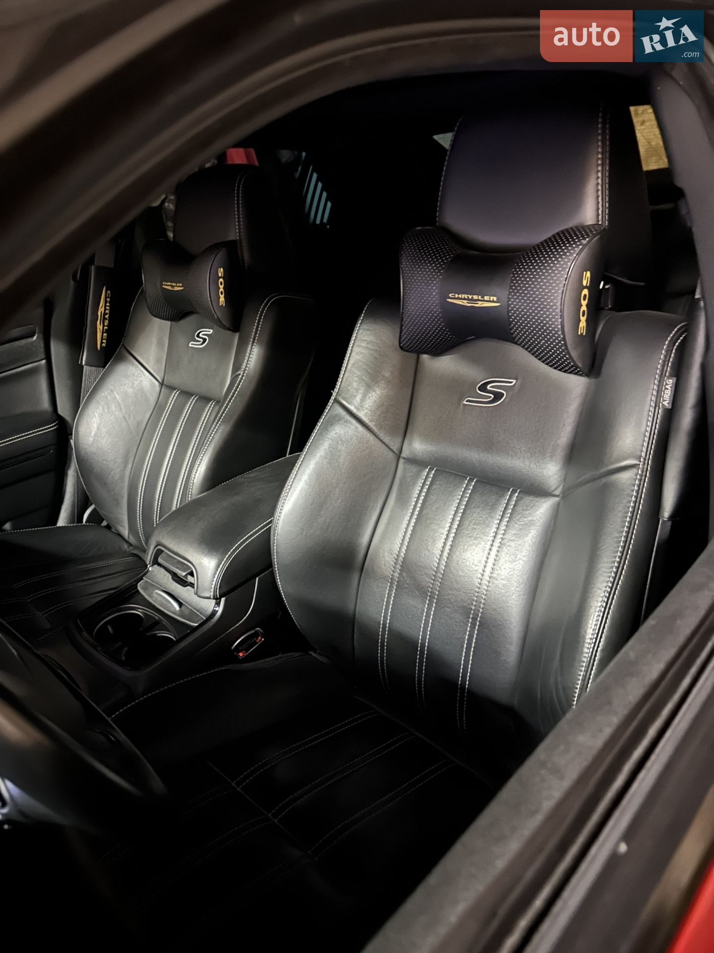 2016 Chrysler 300 - мініатюра 18