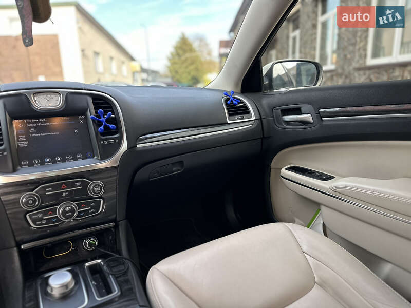 Седан Chrysler 300 2017 в Владимире фото 73 Седан Chrysler 300 2017 в Владимире