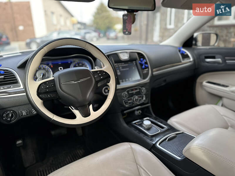 Седан Chrysler 300 2017 в Владимире фото 78 Седан Chrysler 300 2017 в Владимире